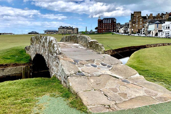 Full Day Tour to St Andrews, Dunfermline & the Fife Coast - Private vehicle logistics that actually affect your day