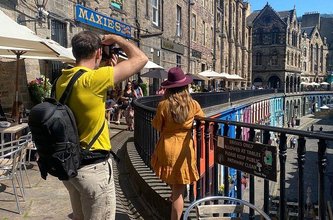 Guided 60-Minute Photography and sightseeing Tour in Edinburgh - Stop 3: Greyfriars Bobby—storytime plus Instagram editing