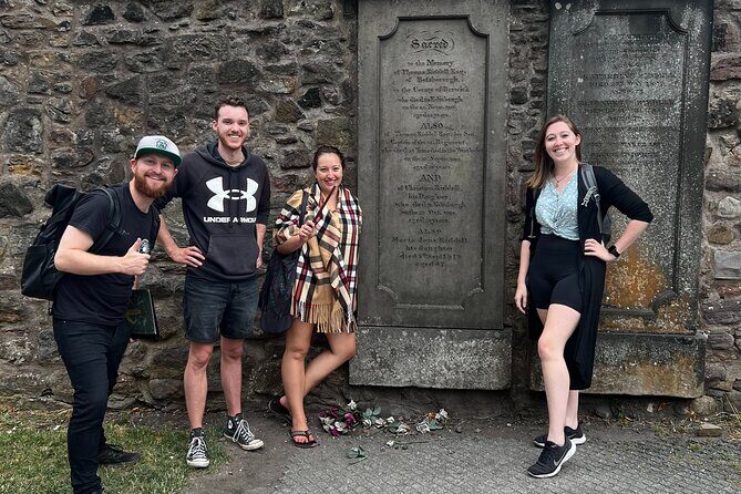 Harry Potter Tour & Edinburgh Castle Visit - Old Town Atmosphere: When the City Does the Storytelling