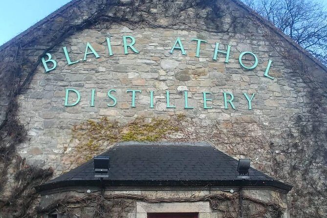 Highland and Lowland whisky tour - Half day from Edinburgh - Your Morning in Edinburgh: Malones, Pickup, and the Driver Factor