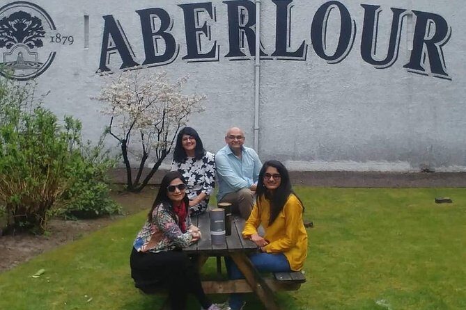 Highland and Lowland whisky tour - Half day from Edinburgh - Stop 1: Tullibardine Distillery Tour and Tasting Choices