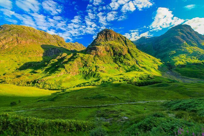 Highlands Cows Glencoe and Castles Private Tour from Edinburgh - The Kelpies and The Helix: a playful, huge finale