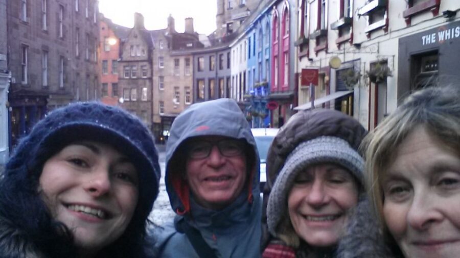 Introductory Tour to Edinburgh, Private & Personalized - Getting your best meals and shopping ideas after the walk