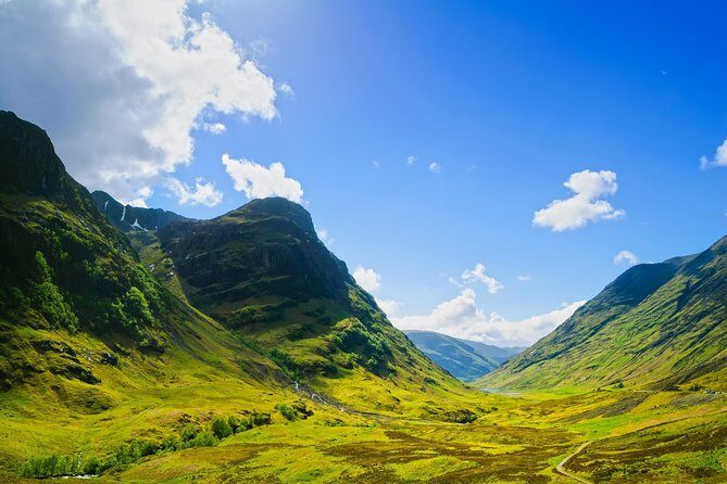 Isle of Skye & Highlands 3days / 2nights in Spanish. - Blair Athol whisky culture in Spanish, then Pitlochry and Inverness