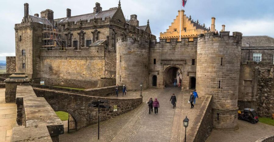 Loch Lomond, Stirling Castle, & Kelpies Tour from Edinburgh - Key highlights you’ll actually care about