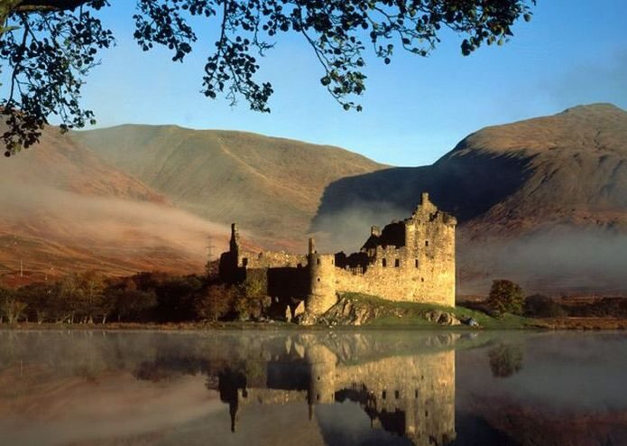 Oban, Lochs & Inveraray Full-Day Tour from Edinburgh - Inveraray and Loch Fyne: sweet stops and Campbell Clan territory