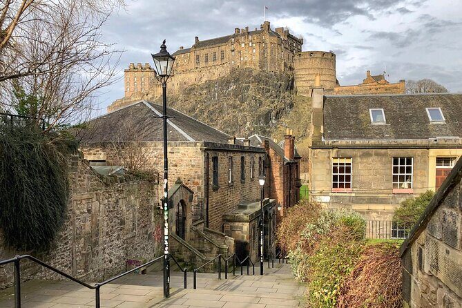 Old Edinburgh Private Walking Tour - Outlander, names, and legends: why the stories matter on foot