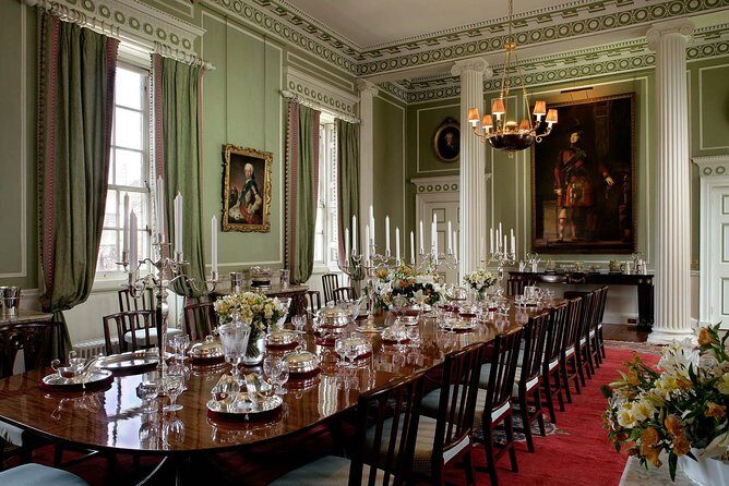 Palace of Holyroodhouse Admission Ticket - Photography rules and the café strategy (how to avoid an annoying surprise)
