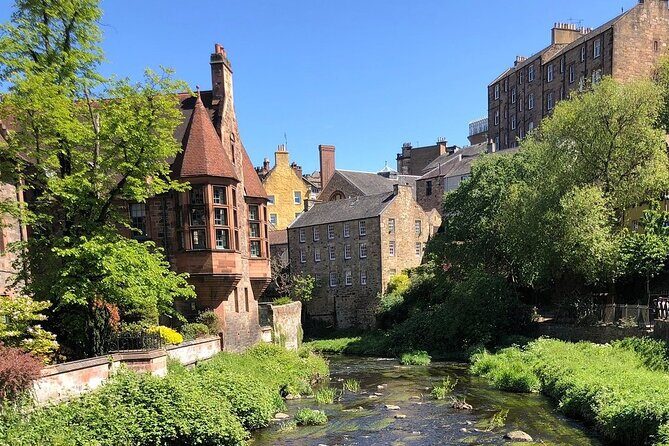 Private 4 Hour Tour of Edinburgh in a Spacious 6-seater Mercedes - The 4-hour plan: how you cover UNESCO Old Town and New Town