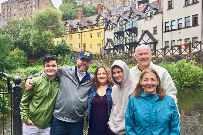 Private 4 Hour Tour of Edinburgh in a Spacious 6-seater Mercedes - Pickup rules that affect your day (and what to do)