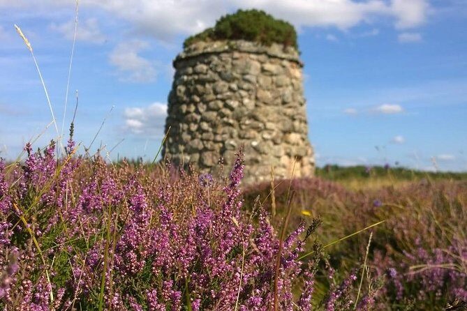 Private - Culloden, Clava Cairns Day Tour from Edinburgh - A private Highlands day that starts with real context