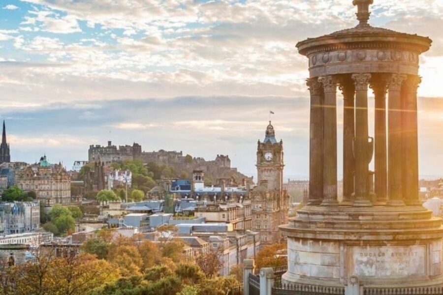 Private Custom Tour with a Local Guide in Edinburgh - Photo Stops and the Main Sights You Pick