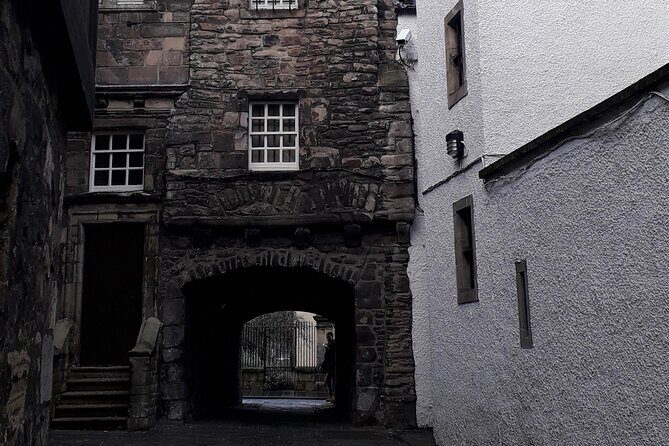 Private Dark History Tour: Eerie Edinburgh - Should you book Eerie Edinburgh?