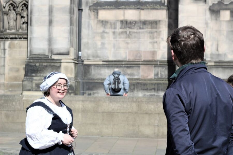 Private Discovery Tour: Edinburgh's Strange & Secret History - Entering Edinburgh’s Strange Story Mode on Foot