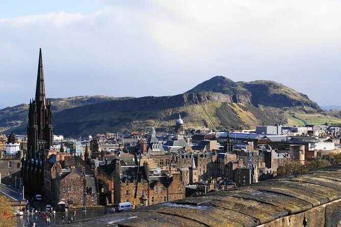 Private Edinburgh City Half-Day Tour - Holyrood Palace area and the Scottish Parliament: where old and new meet