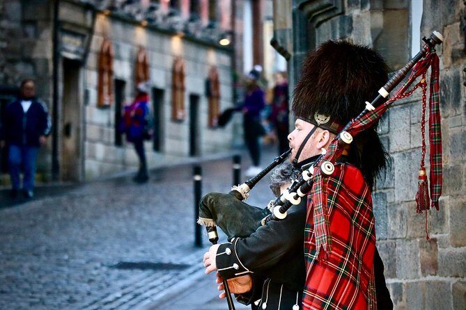 Private Food Tour of Edinburgh with Haggis, Scotch & More - The museum stop: where Scottish industry and nature make a tasty break