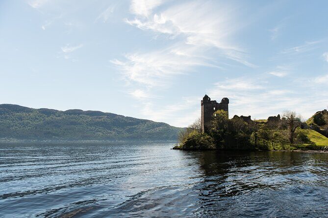 Private Full-Day Tour to the Scottish Highlands and Loch Ness - Callander village: a calm start before the big scenery