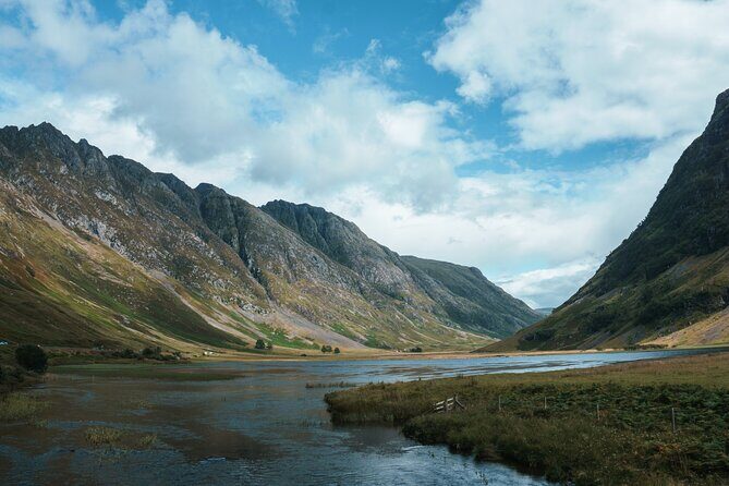 Private Full-Day Tour to the Scottish Highlands and Loch Ness - Fort William stop: a practical Highland waypoint