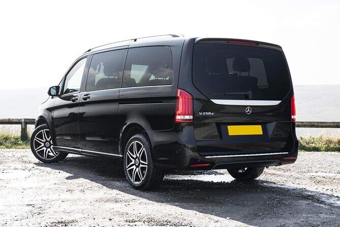 Private luxury transfer from Edinburgh Airport to Edinburgh - Door-to-Door Drop-Off Means Less Stress at Check-In