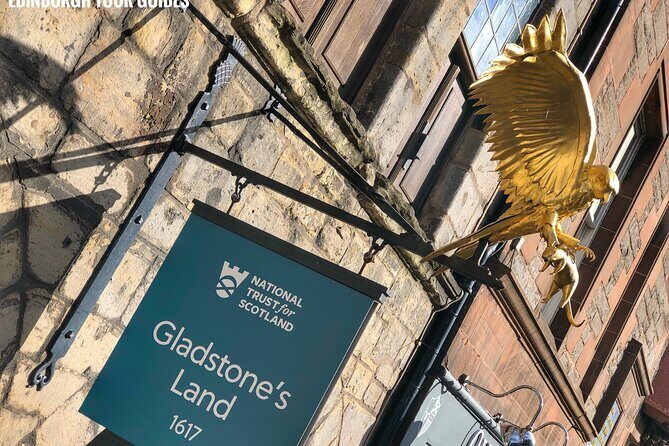Private Old Town, Edinburgh Walking Tour - Proclamations, Executions, Markets, and the Politics You Feel in the Streets