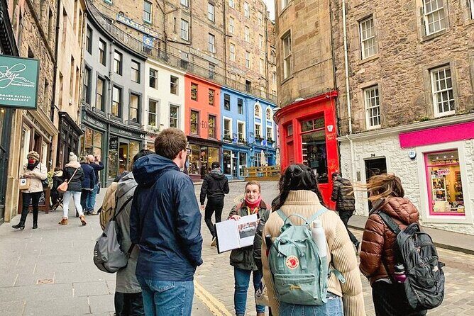 Private one hour Harry Potter walking tour - Writer’s Museum Outside and Makars’ Court: Where the Literature Feeling Lands