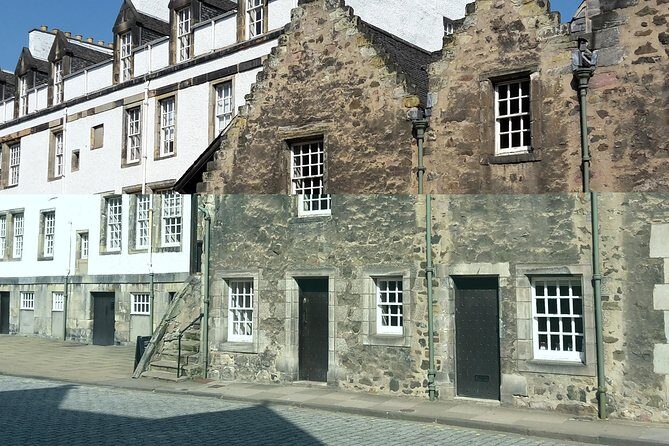 Private Shore Excursion: Edinburgh City and Rosslyn Chapel - Holyrood Park: quick volcano views without burning the whole day