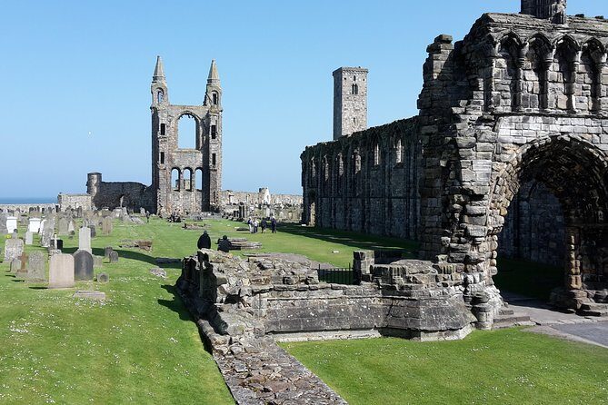 Private St Andrews, Dunfermline and Fife Day Tour from Edinburgh - Anstruther Harbour: the coastal village break that keeps the day human