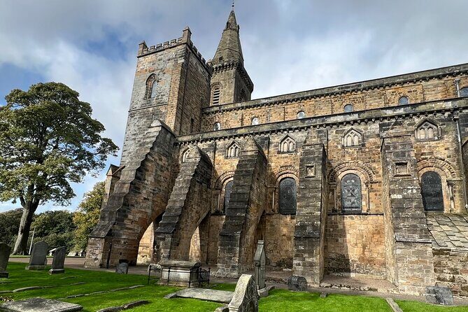 Private Tour to St Andrews and Scottish Coastal Villages - Dunfermline Abbey and Robert the Bruce’s burial place