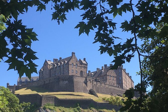 Private Walk: Edinburgh Old Town and New Town - Why this private walk is the smartest way to get your bearings