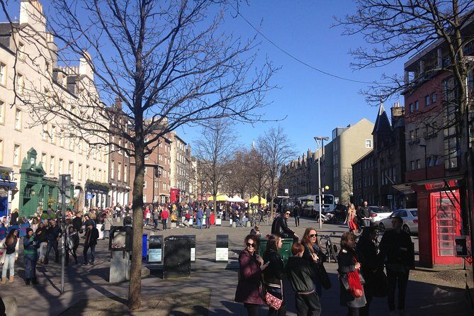 Private Walk: Edinburgh Old Town and New Town - Greyfriars Churchyard and optional Harry Potter context