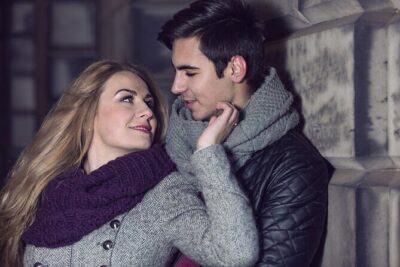 Romantic Photoshoot Experience for Couples in Edinburgh - Meeting point choices: Hilton Edinburgh Carlton or 19 North Bridge