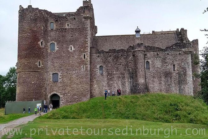 Scottish Whisky and Castles small group tours from Edinburgh - Private group comfort: up to four, pickup included, and where things can get tight