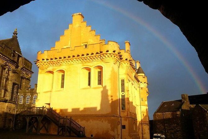 Shore Excursion: Private Braveheart & Whisky country from Edinburgh - The comfort of a private minibus from your cruise port
