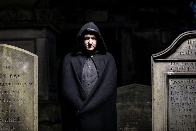 Small Group Edinburgh Underground Vaults & Graveyard Ghost Tour - Small-group pacing: max 18 and guides who perform