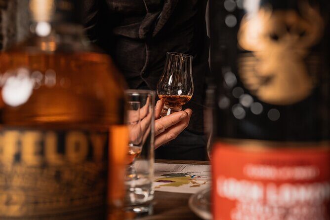 Small Group Edinburgh Whisky Tour and Tasting - Mercat Tours: whisky basics that actually help you taste
