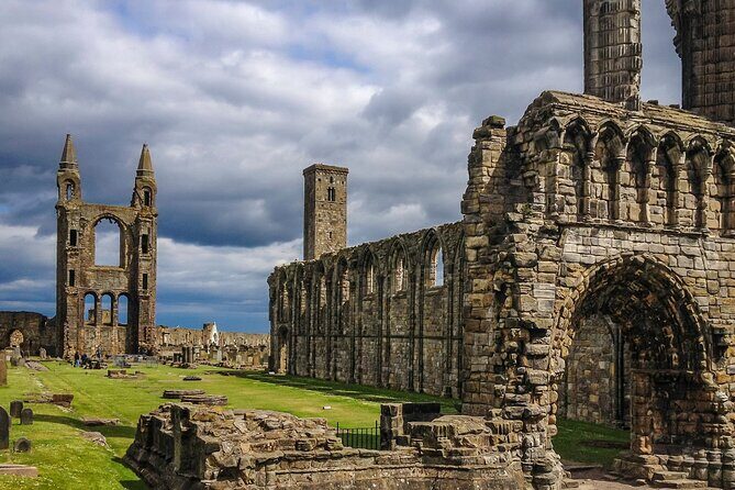 St Andrews, Fife Coast Walk & Historic Abbey Tour from Edinburgh - A Small-Group St Andrews and Fife Day Trip That Actually Feels Like Scotland