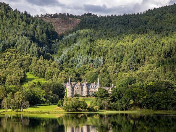 Stirling Castle and Whisky Very Small Group Tour from Edinburgh - The Value Play: Why This 10-Hour Tour Feels Like More Than a Day Trip