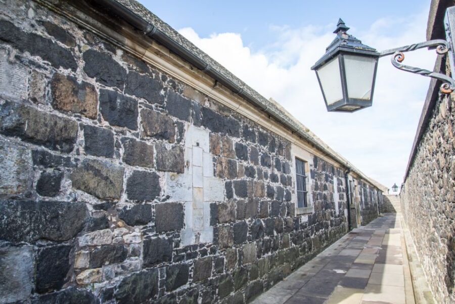 Stirling Castle, Highland Lochs & Whisky Tour from Edinburgh - A 10-hour Highlands sampler from Edinburgh