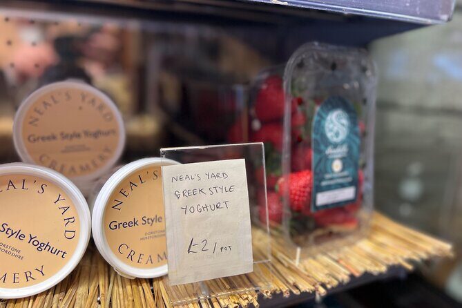 Taste Of Edinburgh Food Tour With All Food & Drinks Included - Victoria Street Food Stops: Cheese People Will Love This