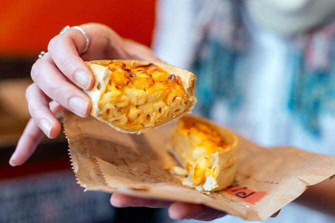 The 10 Tastings of Edinburgh With Locals: Private Food Tour - Royal Mile to Grassmarket: the walking tour that actually gives you context