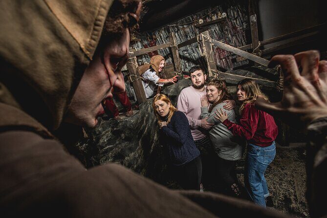 The Edinburgh Dungeon Entrance Ticket - Scare level, jump scares, and who should buy