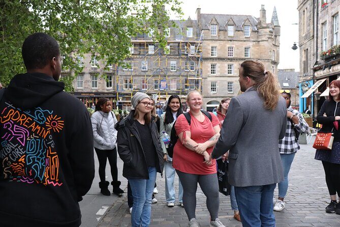 The Edinburgh Literary Pub Tour - The “Pub Tour” Part: It’s More Storytelling Than Drinking