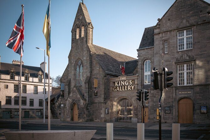 The King's Gallery, Palace of Holyroodhouse - Palace-of-Holyroodhouse atmosphere: royal rooms, then the gallery