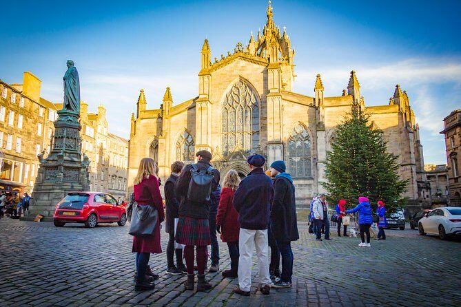 The Mountebank Comedy Walk of Edinburgh - Writers’ Museum area: literary figures served with cheek