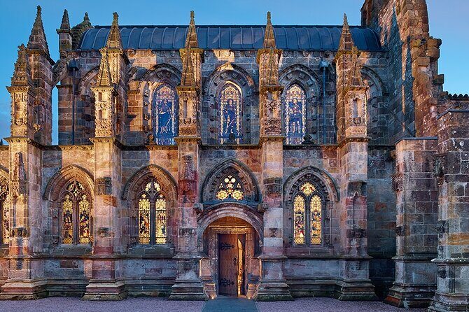 The Scottish Borders Full-Day Private Tour in a Luxury Minivan with Local Guide - Abbotsford: Sir Walter Scott’s home and the Scottish baronial style