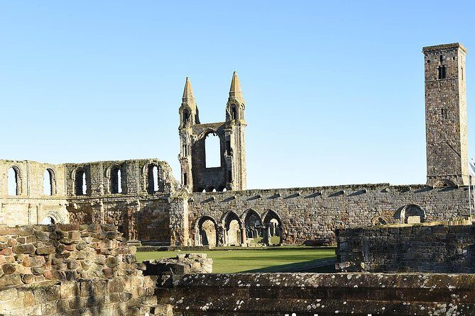 Tour of St Andrews and Historic Fife Small Group Tour - Falkland Palace & Garden: Mary Queen of Scots, Tennis, and Outlander Connections